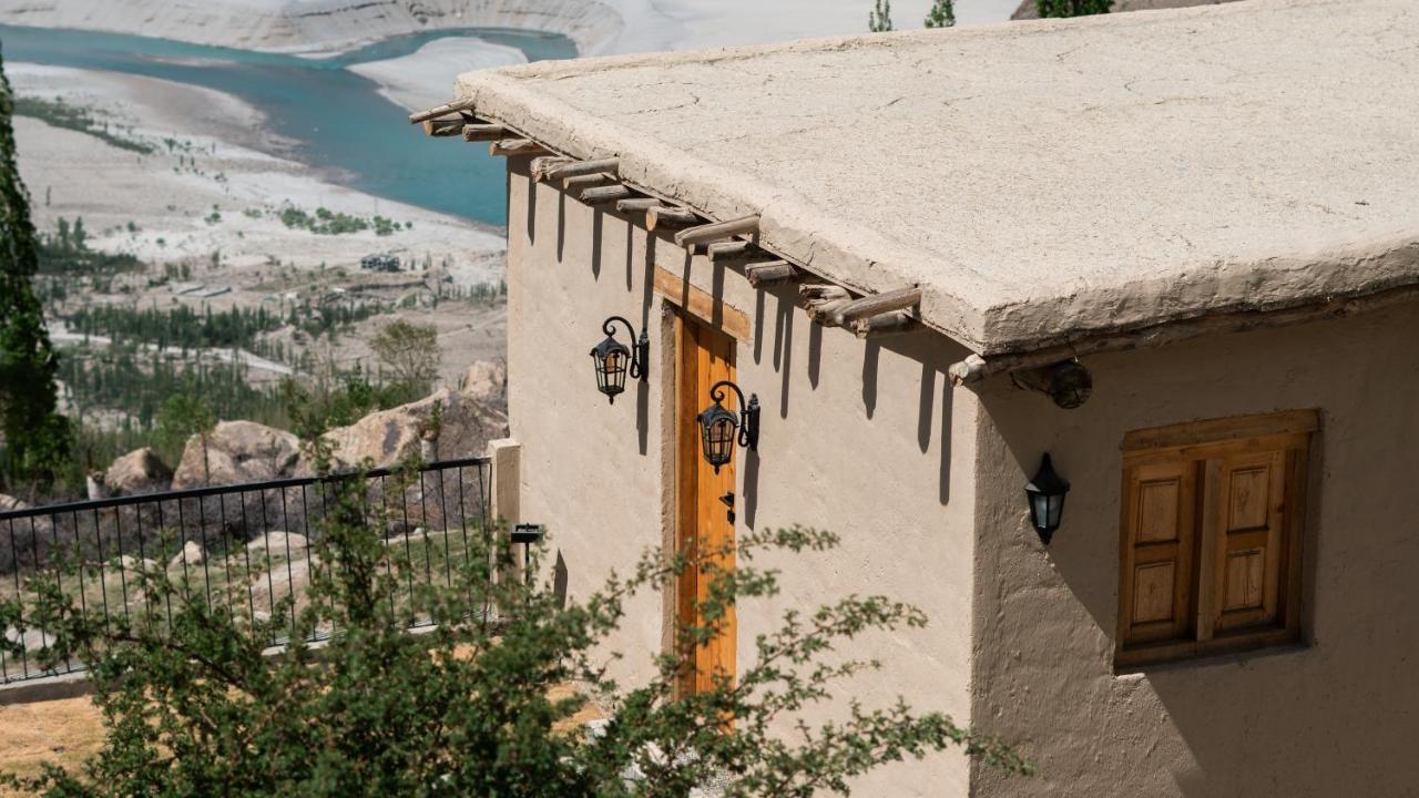 Broq Hotel Skardu Exterior foto
